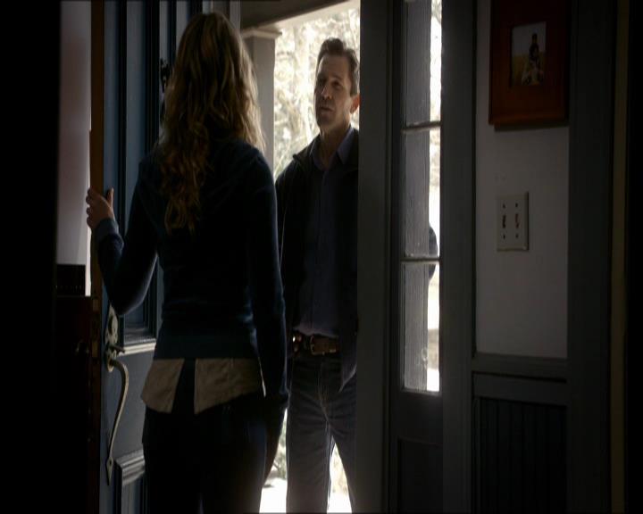 VampireDiariesWorld_dot_org-115AFewGoodMen1099.jpg