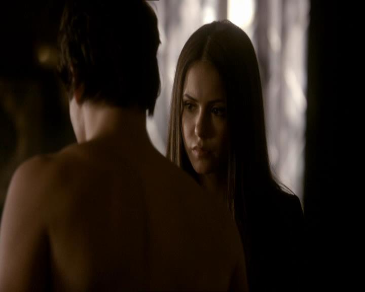 VampireDiariesWorld_dot_org-115AFewGoodMen1196.jpg
