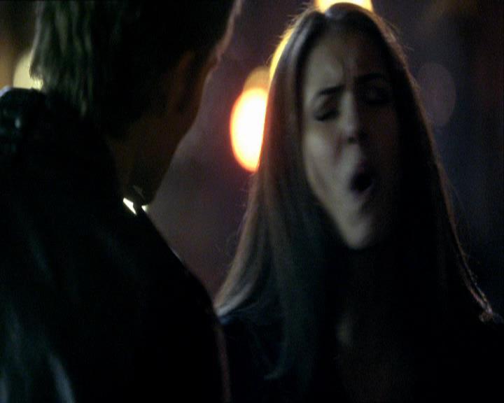 VampireDiariesWorld_dot_org-115AFewGoodMen1570.jpg