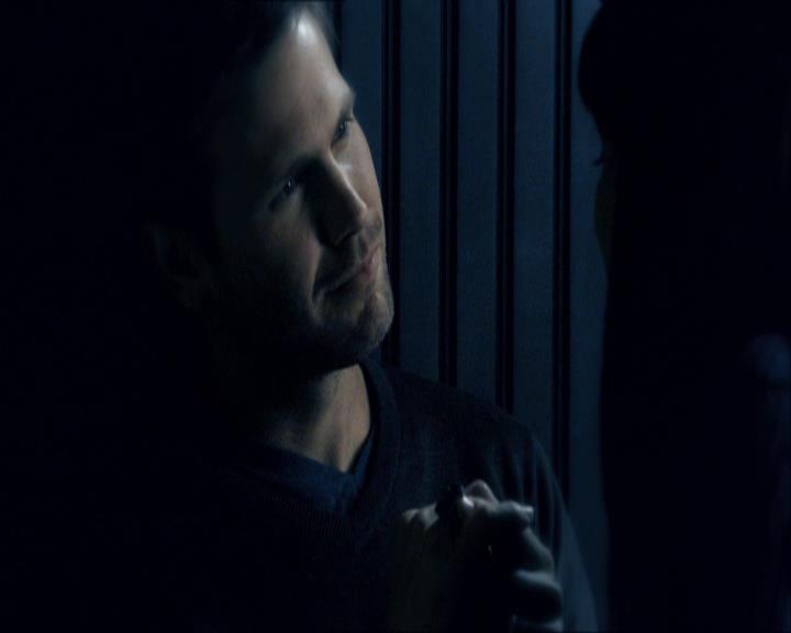 VampireDiariesWorld_dot_org-115AFewGoodMen2125.jpg