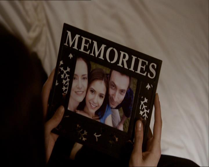 VampireDiariesWorld_dot_org-115AFewGoodMen2147.jpg VampireDiariesWorld_dot_org-115AFewGoodMen2147.jpg