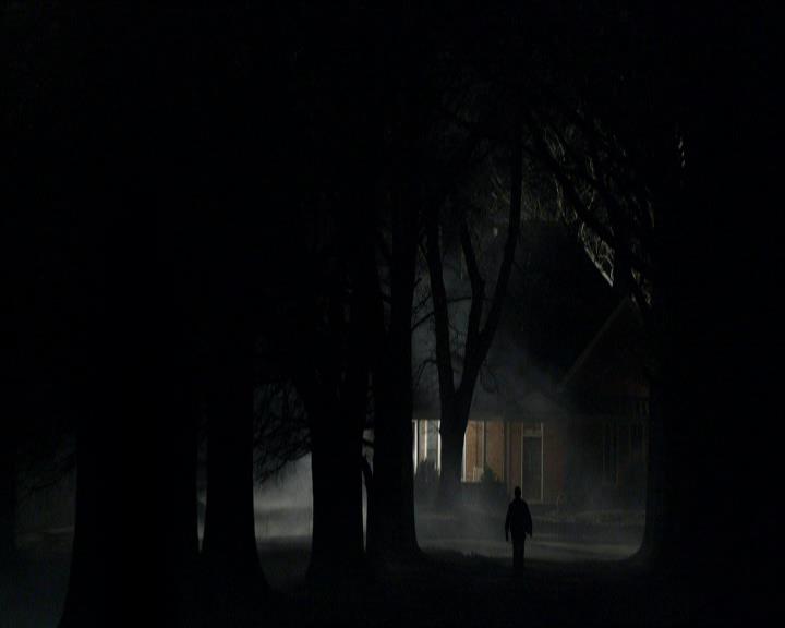VampireDiariesWorld_dot_org-115AFewGoodMen2200.jpg