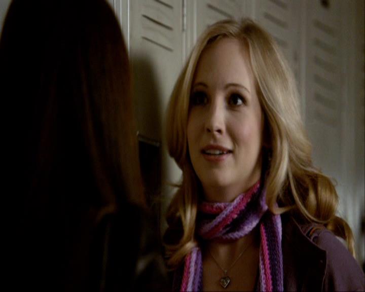 VampireDiariesWorld_dot_org-116ThereGoesTheNeighbourhood0308.jpg