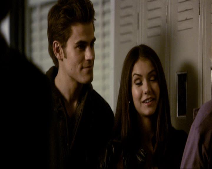 VampireDiariesWorld_dot_org-116ThereGoesTheNeighbourhood0339.jpg VampireDiariesWorld_dot_org-116ThereGoesTheNeighbourhood0339.jpg