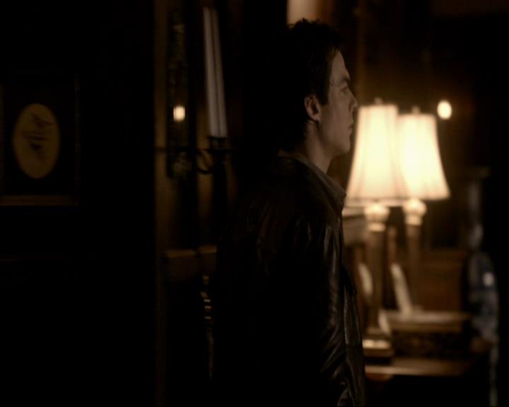 VampireDiariesWorld_dot_org-116ThereGoesTheNeighbourhood0345.jpg VampireDiariesWorld_dot_org-116ThereGoesTheNeighbourhood0345.jpg