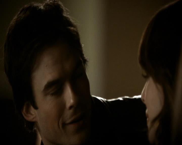 VampireDiariesWorld_dot_org-116ThereGoesTheNeighbourhood0912.jpg VampireDiariesWorld_dot_org-116ThereGoesTheNeighbourhood0912.jpg