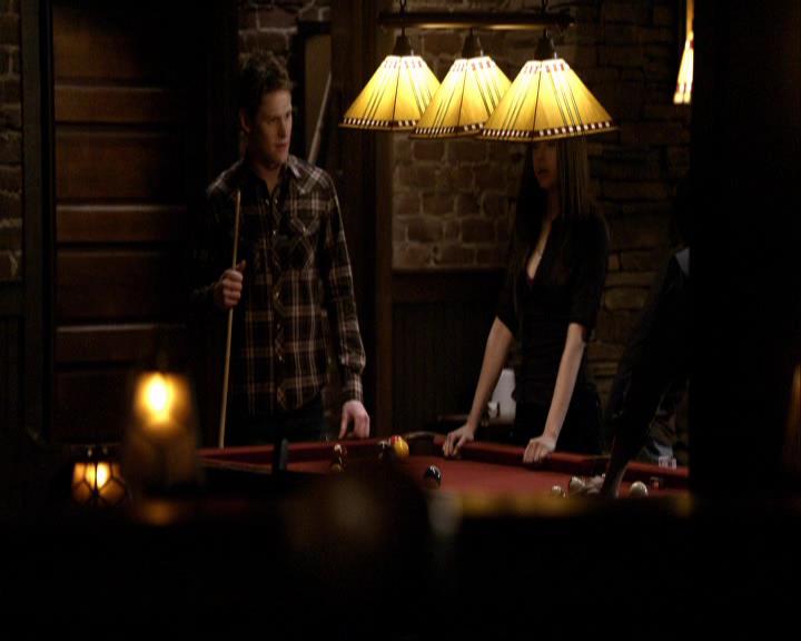 VampireDiariesWorld_dot_org-116ThereGoesTheNeighbourhood0965.jpg
