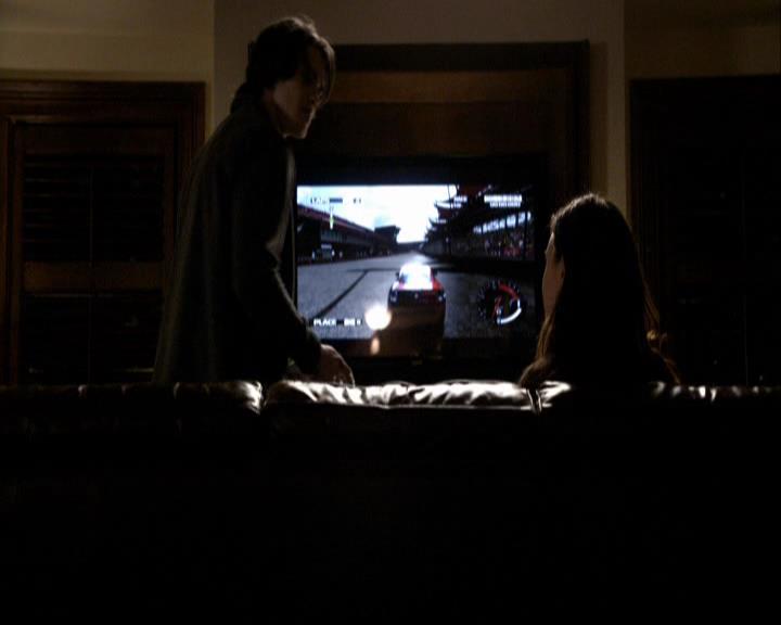 VampireDiariesWorld_dot_org-116ThereGoesTheNeighbourhood0972.jpg VampireDiariesWorld_dot_org-116ThereGoesTheNeighbourhood0972.jpg