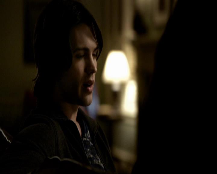 VampireDiariesWorld_dot_org-116ThereGoesTheNeighbourhood0991.jpg VampireDiariesWorld_dot_org-116ThereGoesTheNeighbourhood0991.jpg