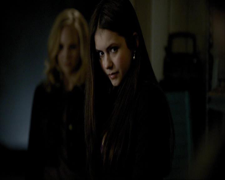 VampireDiariesWorld_dot_org-116ThereGoesTheNeighbourhood1292.jpg VampireDiariesWorld_dot_org-116ThereGoesTheNeighbourhood1292.jpg
