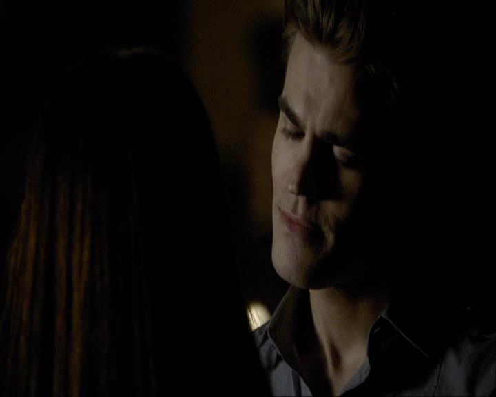 VampireDiariesWorld_dot_org-116ThereGoesTheNeighbourhood1834.jpg VampireDiariesWorld_dot_org-116ThereGoesTheNeighbourhood1834.jpg