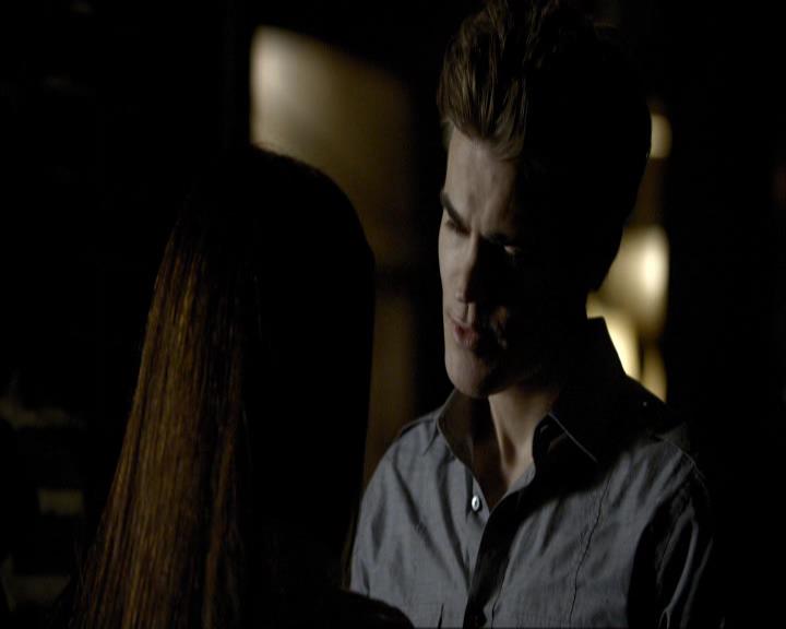 VampireDiariesWorld_dot_org-116ThereGoesTheNeighbourhood1837.jpg