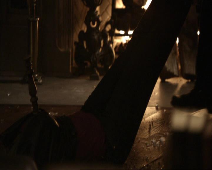 VampireDiariesWorld_dot_org-116ThereGoesTheNeighbourhood2142.jpg VampireDiariesWorld_dot_org-116ThereGoesTheNeighbourhood2142.jpg