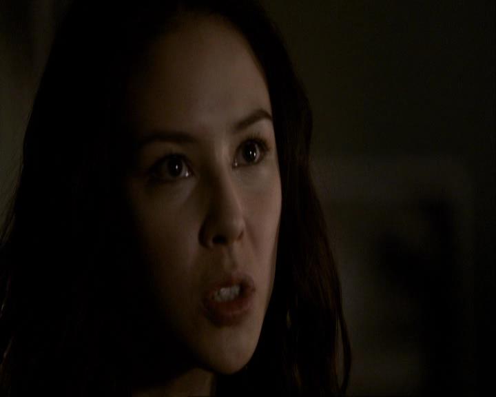 VampireDiariesWorld_dot_org-116ThereGoesTheNeighbourhood2201.jpg