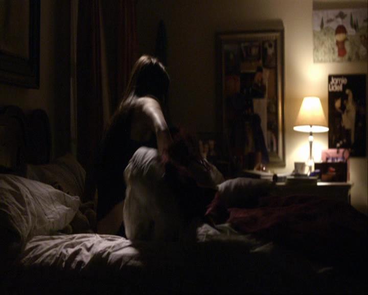 VampireDiariesWorld_dot_org-117LetTheRightOneIn0023.jpg VampireDiariesWorld_dot_org-117LetTheRightOneIn0023.jpg