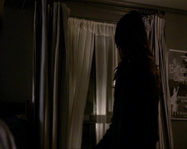 VampireDiariesWorld_dot_org-117LetTheRightOneIn0033.jpg