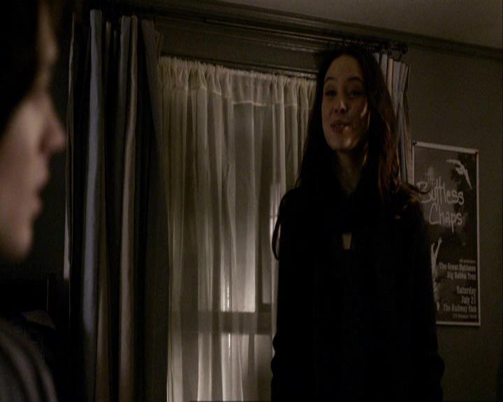 VampireDiariesWorld_dot_org-117LetTheRightOneIn0034.jpg