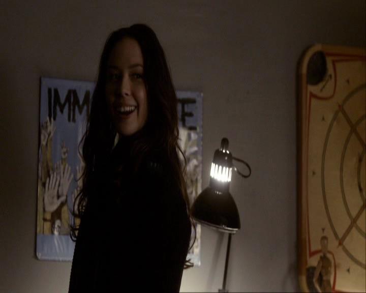 VampireDiariesWorld_dot_org-117LetTheRightOneIn0046.jpg