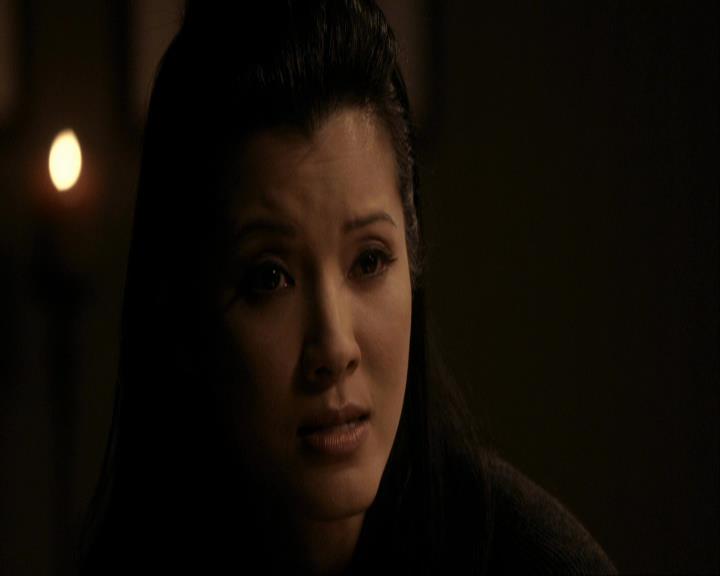 VampireDiariesWorld_dot_org-117LetTheRightOneIn0155.jpg