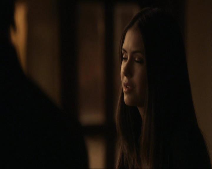 VampireDiariesWorld_dot_org-117LetTheRightOneIn0218.jpg