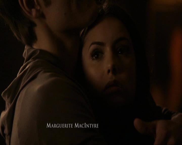 VampireDiariesWorld_dot_org-117LetTheRightOneIn0268.jpg