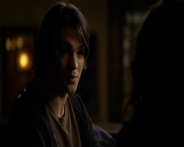 VampireDiariesWorld_dot_org-117LetTheRightOneIn0287.jpg VampireDiariesWorld_dot_org-117LetTheRightOneIn0287.jpg