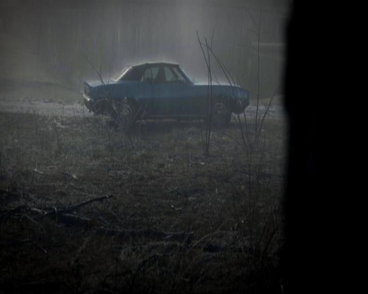 VampireDiariesWorld_dot_org-117LetTheRightOneIn0541.jpg VampireDiariesWorld_dot_org-117LetTheRightOneIn0541.jpg