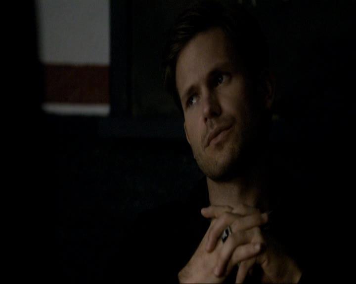 VampireDiariesWorld_dot_org-117LetTheRightOneIn0684.jpg