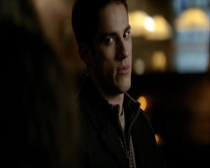 VampireDiariesWorld_dot_org-117LetTheRightOneIn0841.jpg
