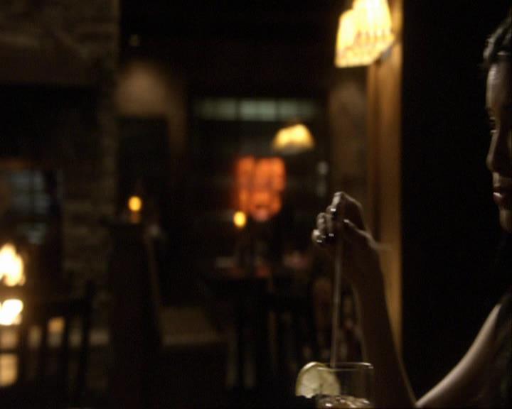 VampireDiariesWorld_dot_org-117LetTheRightOneIn1116.jpg VampireDiariesWorld_dot_org-117LetTheRightOneIn1116.jpg