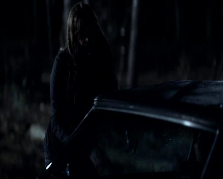 VampireDiariesWorld_dot_org-117LetTheRightOneIn1553.jpg