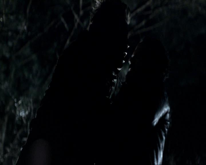 VampireDiariesWorld_dot_org-117LetTheRightOneIn1587.jpg