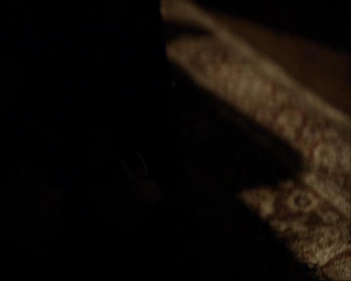 VampireDiariesWorld_dot_org-117LetTheRightOneIn1632.jpg VampireDiariesWorld_dot_org-117LetTheRightOneIn1632.jpg