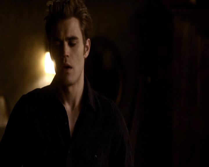 VampireDiariesWorld_dot_org-117LetTheRightOneIn1934.jpg