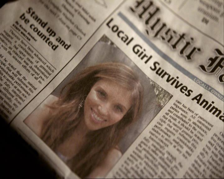 VampireDiariesWorld_dot_org-117LetTheRightOneIn2171.jpg