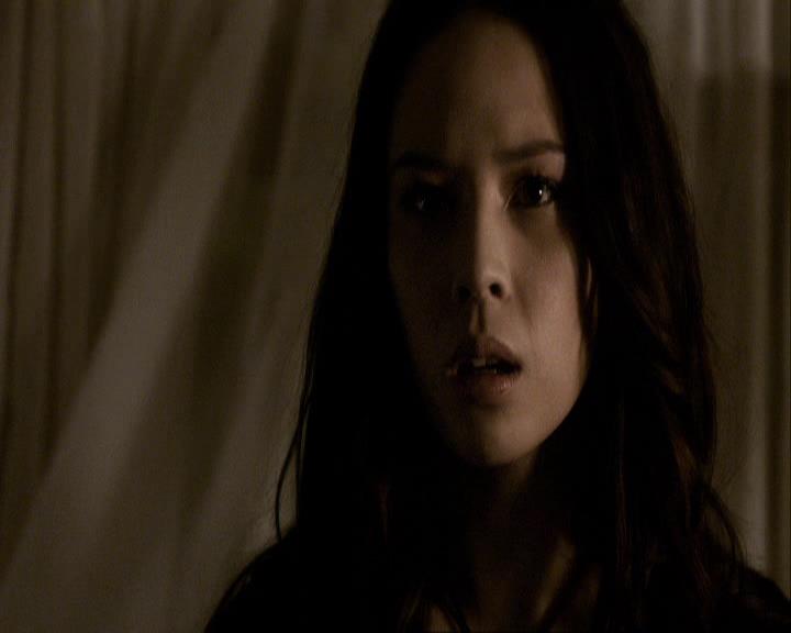 VampireDiariesWorld_dot_org-117LetTheRightOneIn2195.jpg