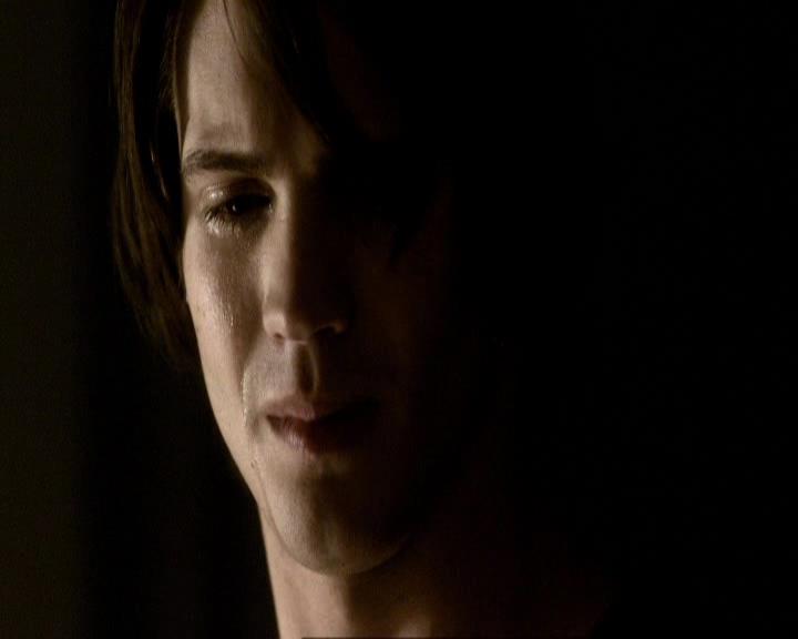 VampireDiariesWorld_dot_org-117LetTheRightOneIn2201.jpg VampireDiariesWorld_dot_org-117LetTheRightOneIn2201.jpg