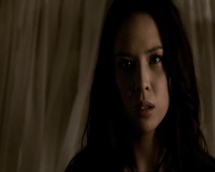 VampireDiariesWorld_dot_org-117LetTheRightOneIn2203.jpg