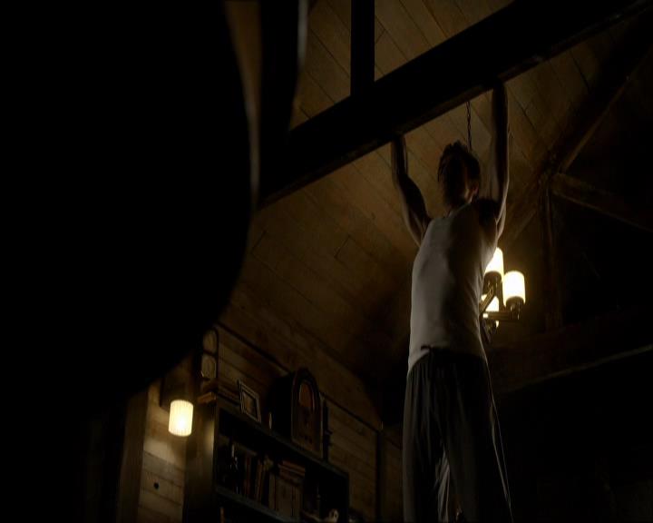VampireDiariesWorld_dot_org-118UnderControl0002.jpg