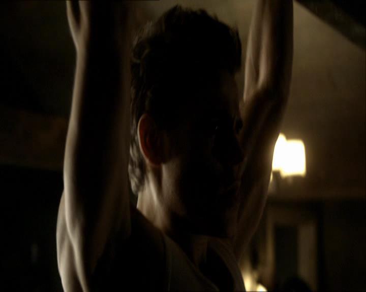 VampireDiariesWorld_dot_org-118UnderControl0004.jpg