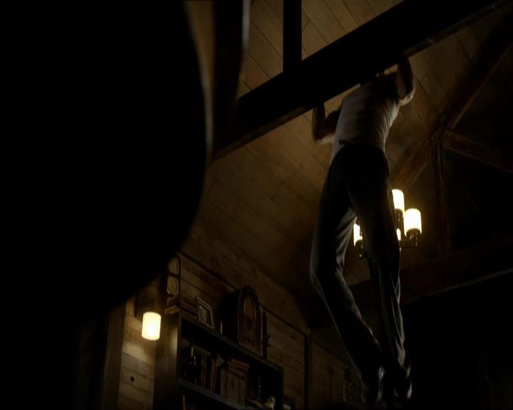 VampireDiariesWorld_dot_org-118UnderControl0009.jpg