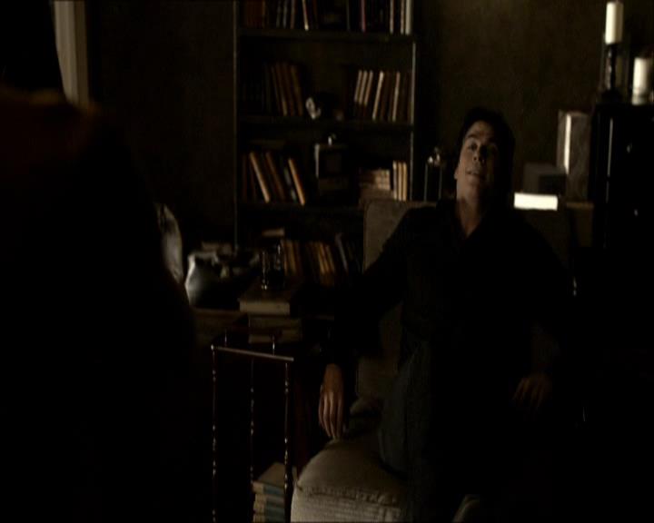 VampireDiariesWorld_dot_org-118UnderControl0068.jpg