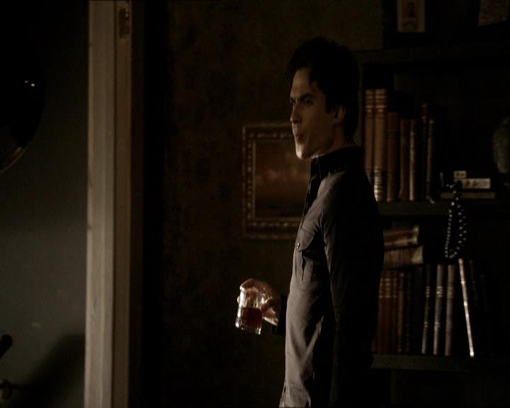 VampireDiariesWorld_dot_org-118UnderControl0107.jpg