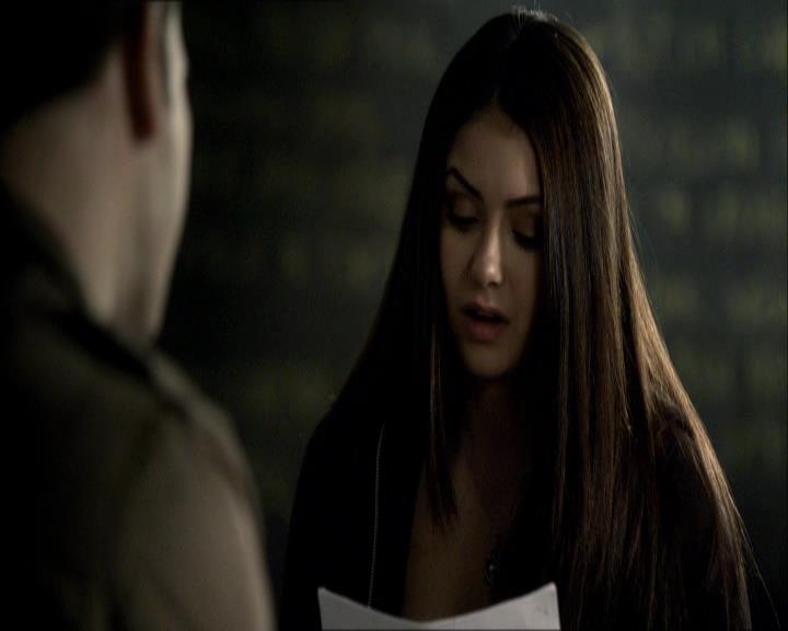 VampireDiariesWorld_dot_org-118UnderControl0338.jpg