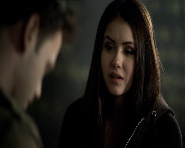 VampireDiariesWorld_dot_org-118UnderControl0355.jpg