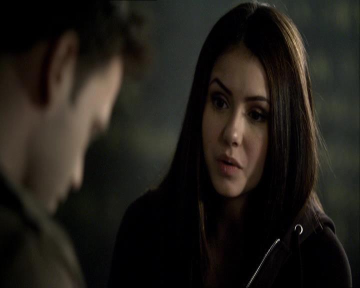 VampireDiariesWorld_dot_org-118UnderControl0356.jpg