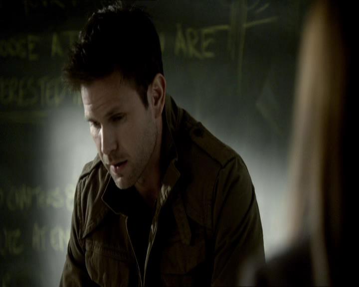 VampireDiariesWorld_dot_org-118UnderControl0369.jpg