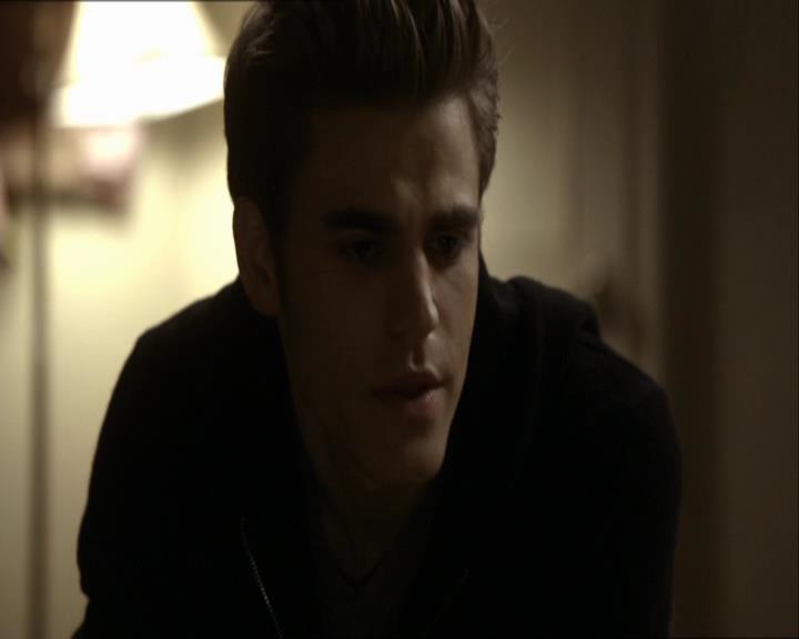 VampireDiariesWorld_dot_org-118UnderControl0434.jpg