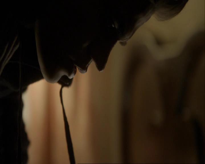 VampireDiariesWorld_dot_org-118UnderControl0533.jpg