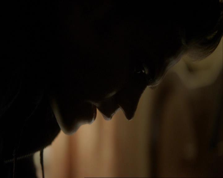 VampireDiariesWorld_dot_org-118UnderControl0534.jpg
